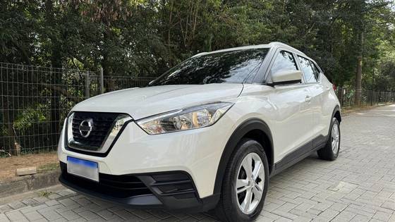 NISSAN KICKS 1.6 16V FLEXSTART S DIRECT 4P XTRONIC